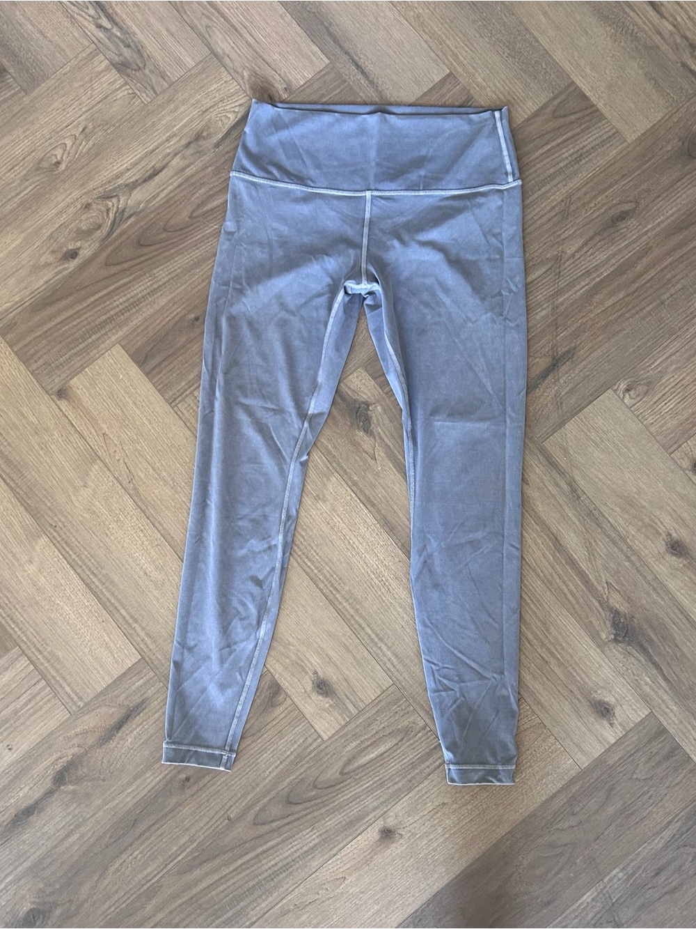 Lululemon Leggings blue washed denim color size 10 excellent